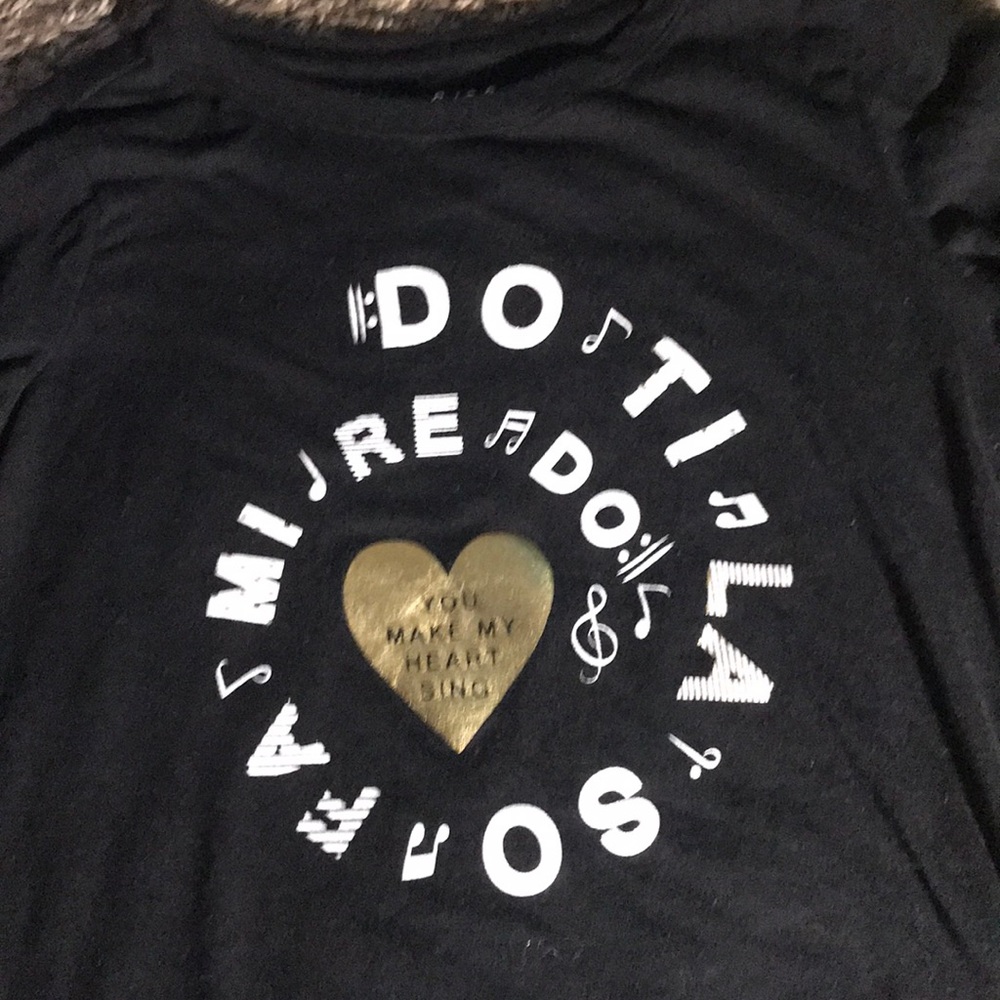 Cat & jack girls musical shirt